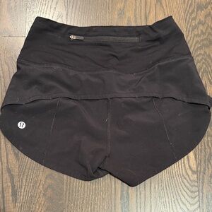 Lululemon Speed Up Black 2.5 Shorts SIZE 0